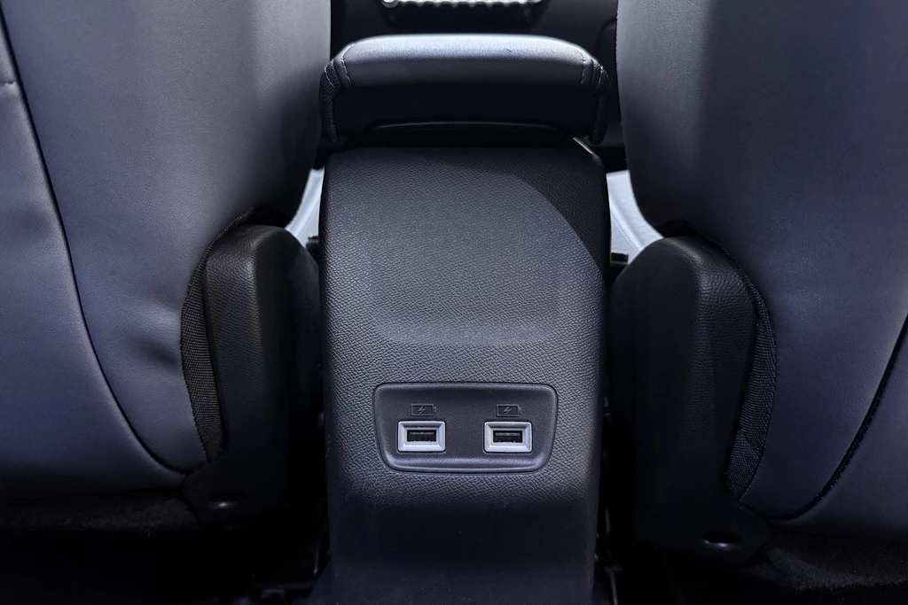 Peugeot e-2008 – foto 13