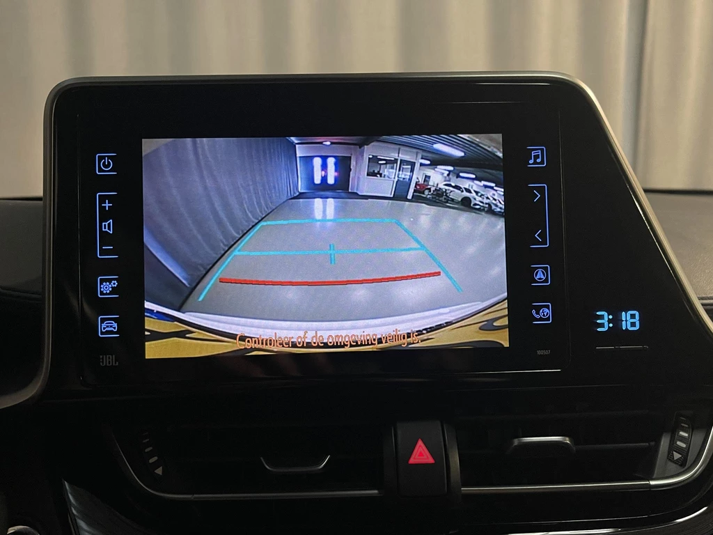 Toyota C-HR – foto 21