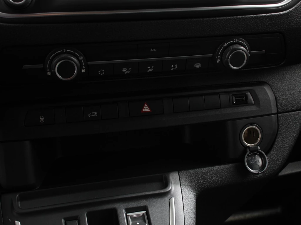 Opel Vivaro-e – foto 22