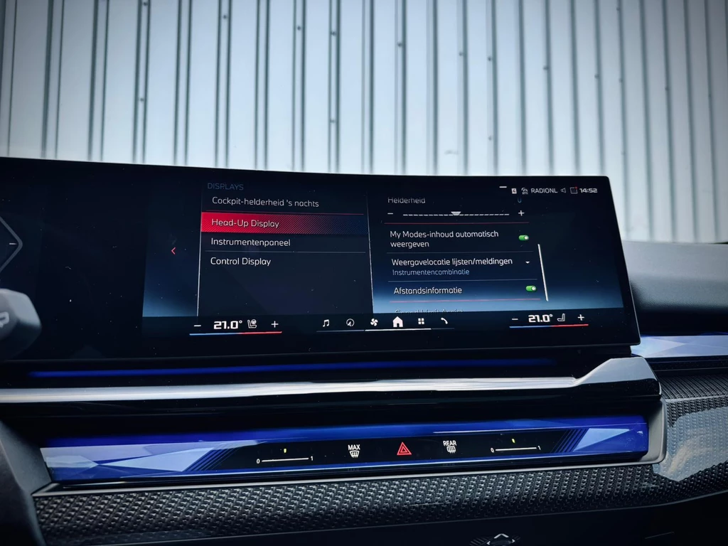 BMW i5 – foto 17