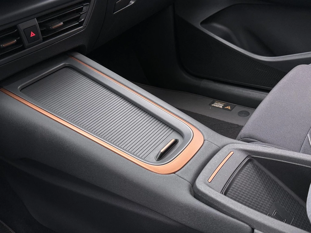 CUPRA Born – foto 32