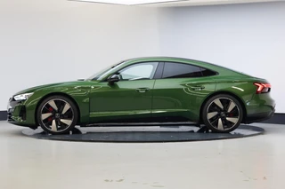 Audi e-tron GT – thumbnail 2