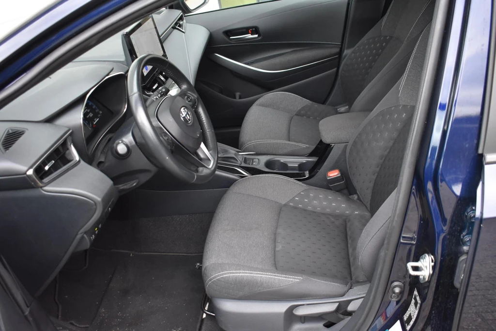 Toyota Corolla Touring Sports – foto 9