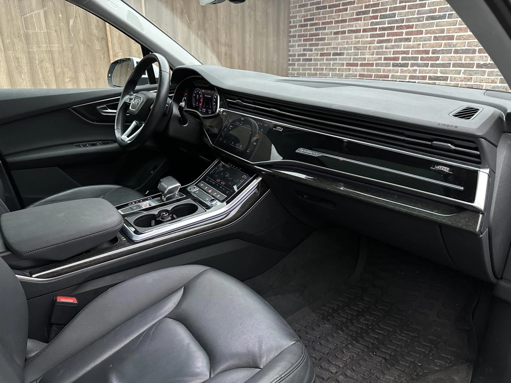 Audi Q7 – foto 31