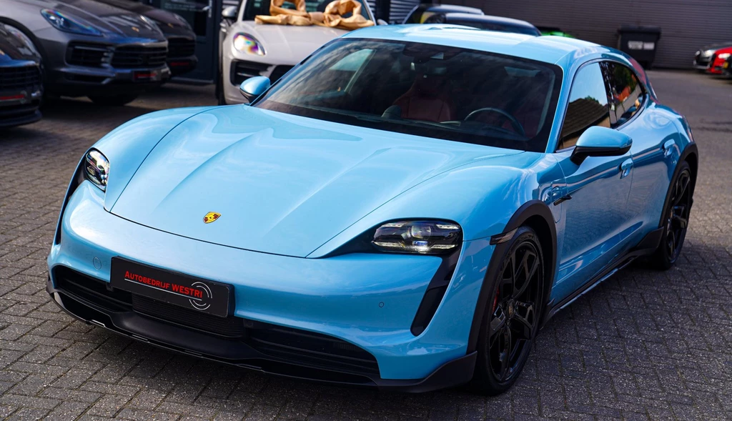 Porsche Taycan – foto 3