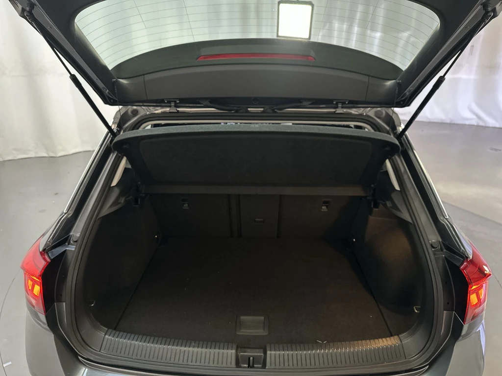 Volkswagen T-Roc – foto 13