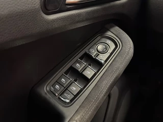 Porsche Macan – thumbnail 31