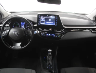 Toyota C-HR – thumbnail 12