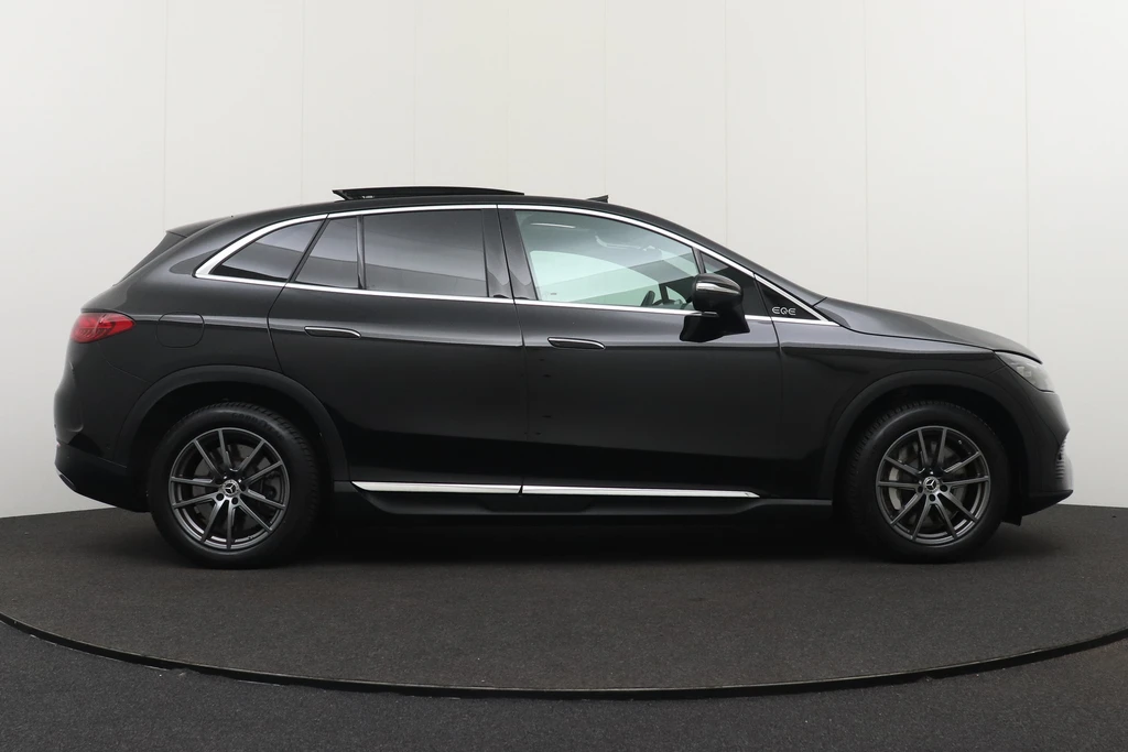 Mercedes-Benz EQE – foto 5
