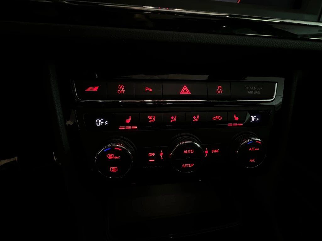 SEAT Leon – foto 17