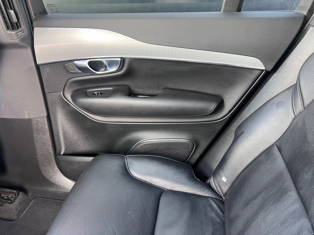 Volvo XC90 – foto 19