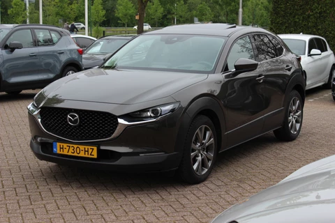 Mazda CX-30 2.0 e-SkyActiv-X M Hybrid Luxury / Trekhaak / Schuifdak / 360Camera / Head-up / Leder / 18'' / Navigatie / Stoelverwarming / DAB / ACC