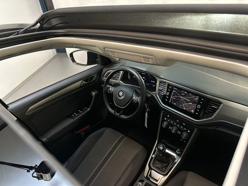 Volkswagen T-Roc – foto 13