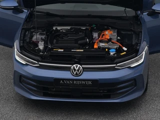 Volkswagen Golf – thumbnail 34