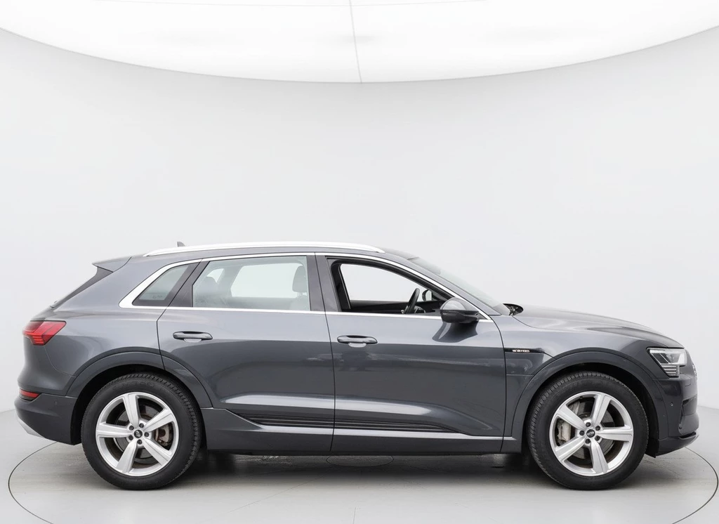Audi e-tron – foto 7