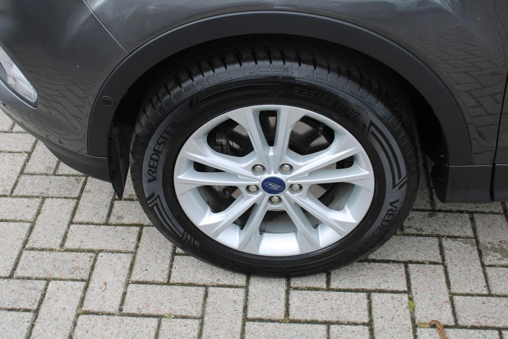 Ford Kuga – foto 24