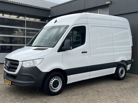 Mercedes-Benz Sprinter 314 2.2 CDI L1H2 Werkplaats inrichting Airco Cruise controle Kastinrichting Omvormer Apple carplay 1e Eigenaar Euro 6 Bpm vrij voor particulier gebruik!!