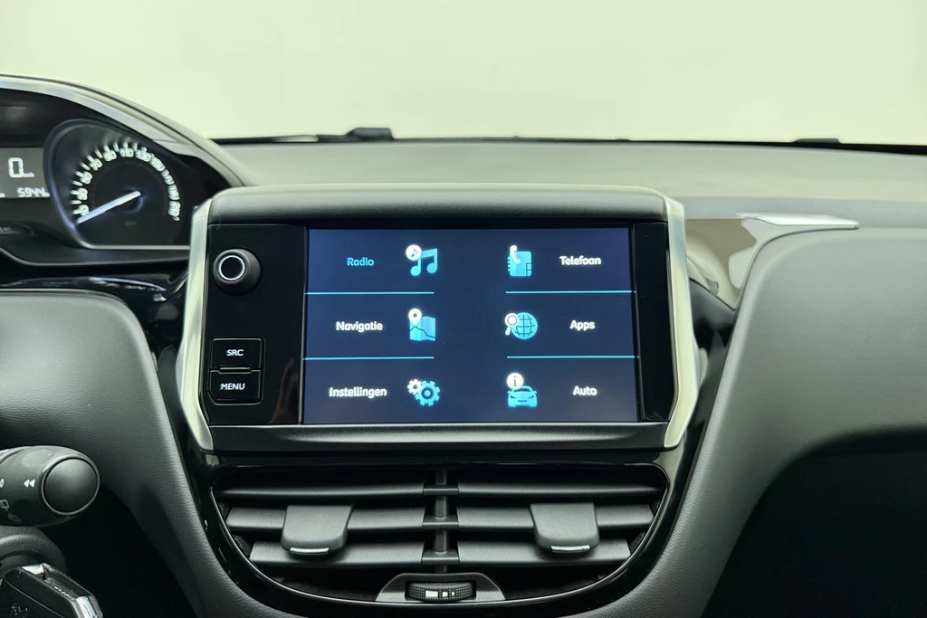Peugeot 208 – foto 24
