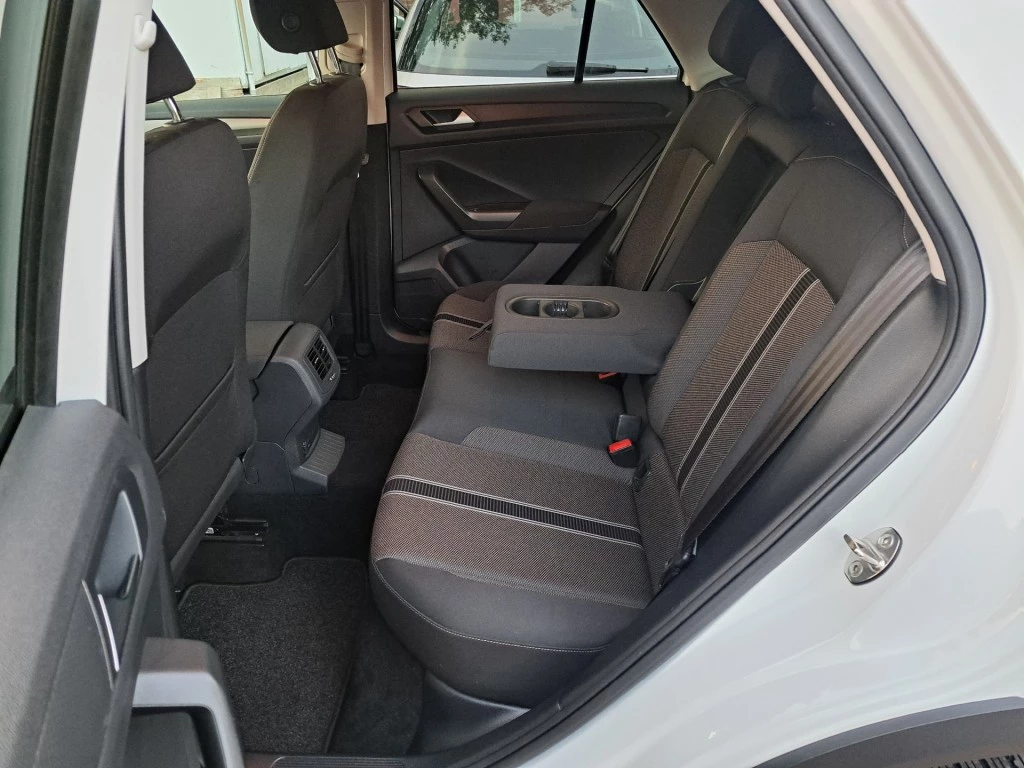 Volkswagen T-Roc – foto 16