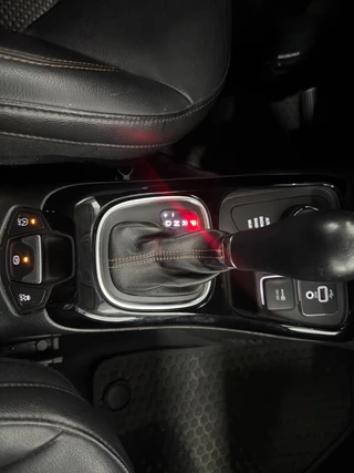 Jeep Compass – thumbnail 25