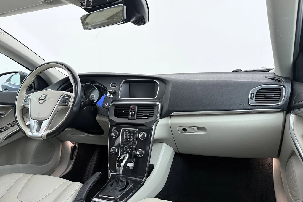 Volvo V40 – foto 25