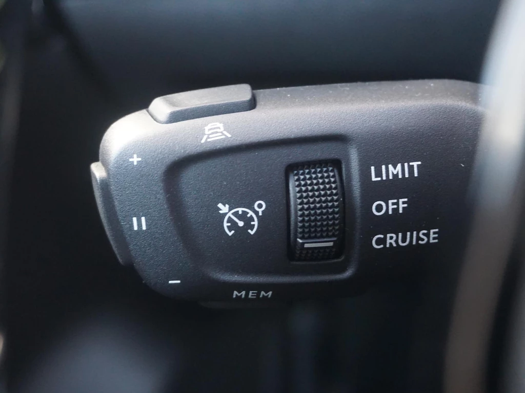 Peugeot 208 – foto 17
