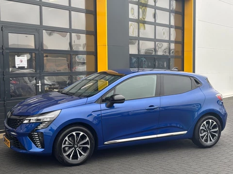 Renault Clio 1.6 E-Tech Full Hybrid 145 Techno Grote Navi