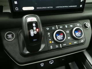 Land Rover Defender – thumbnail 35