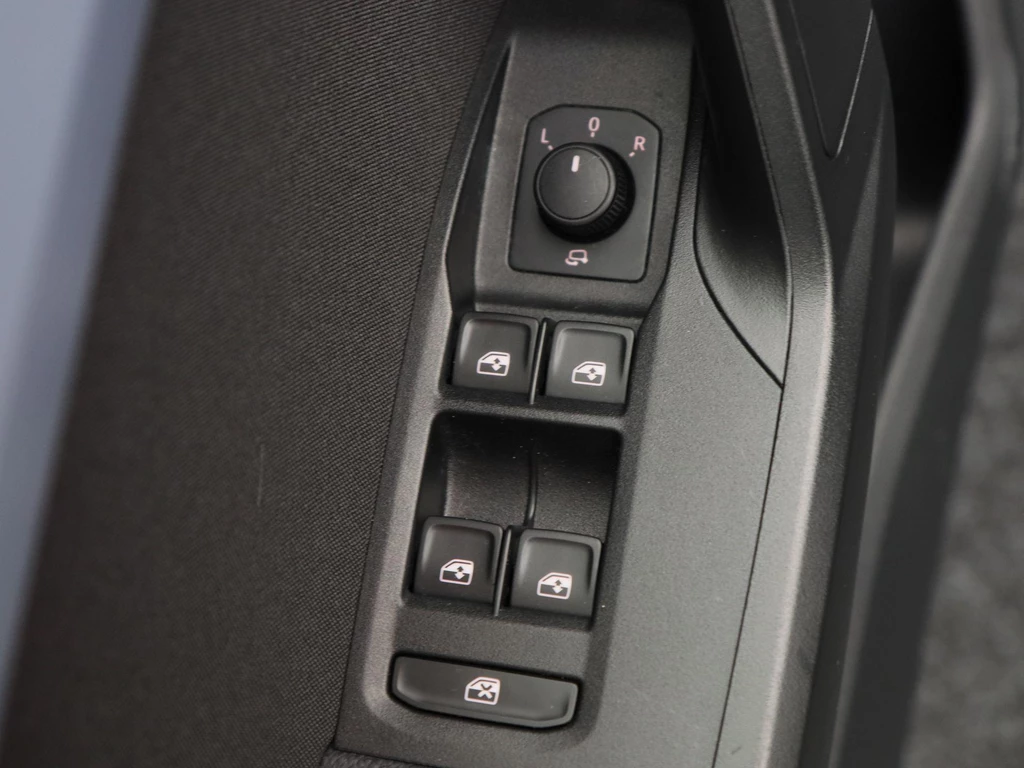 SEAT Ibiza – foto 18