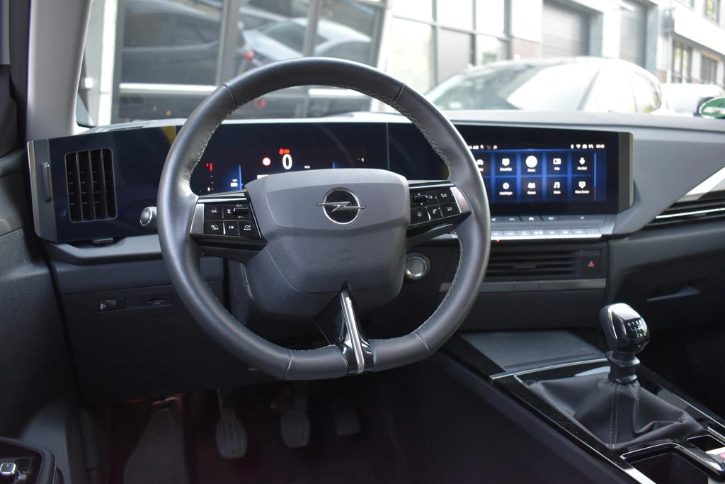 Opel Astra – foto 30