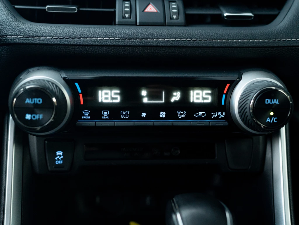 Toyota RAV4 – foto 28