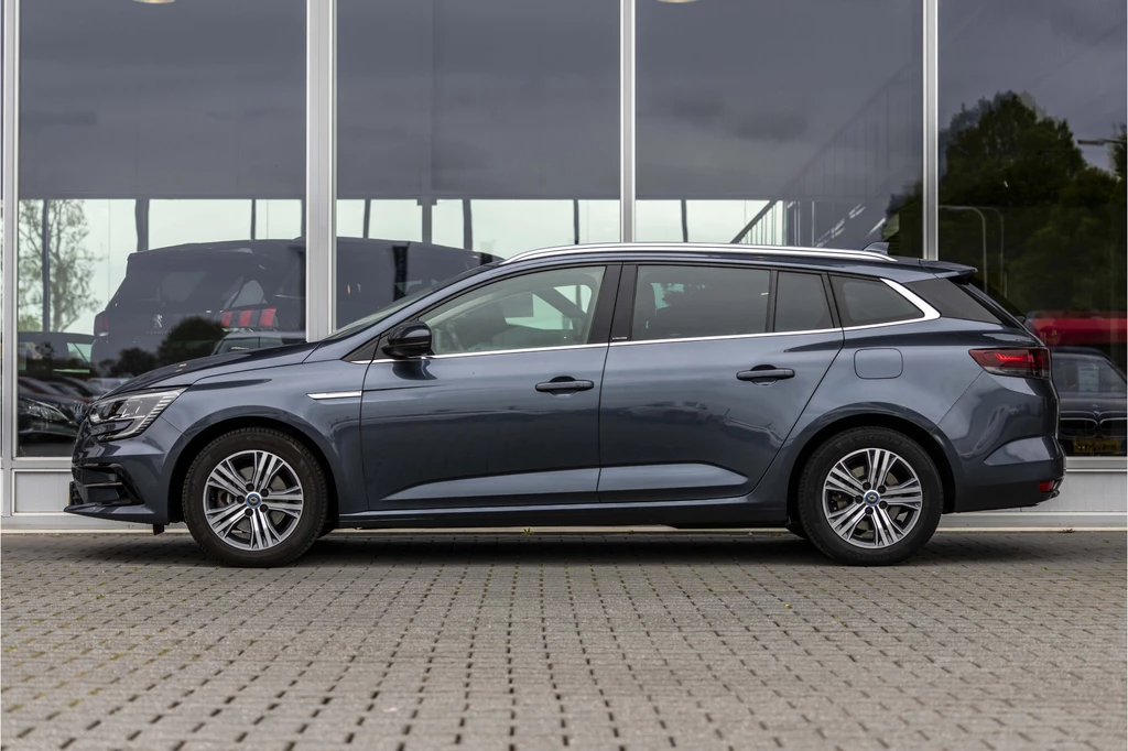 Renault Megane E-Tech – foto 4