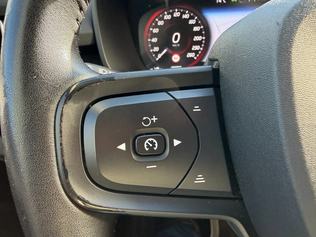 Volvo XC40 – foto 18