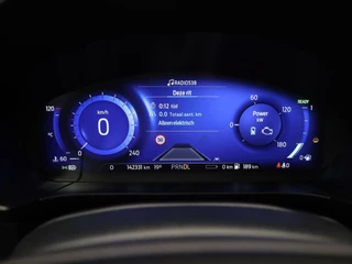 Ford Kuga – thumbnail 24