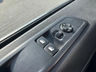 Peugeot Expert – thumbnail 30