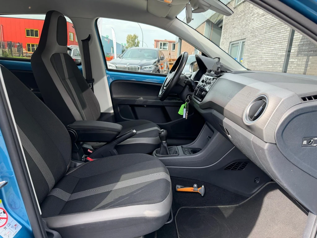 Volkswagen up! – foto 29