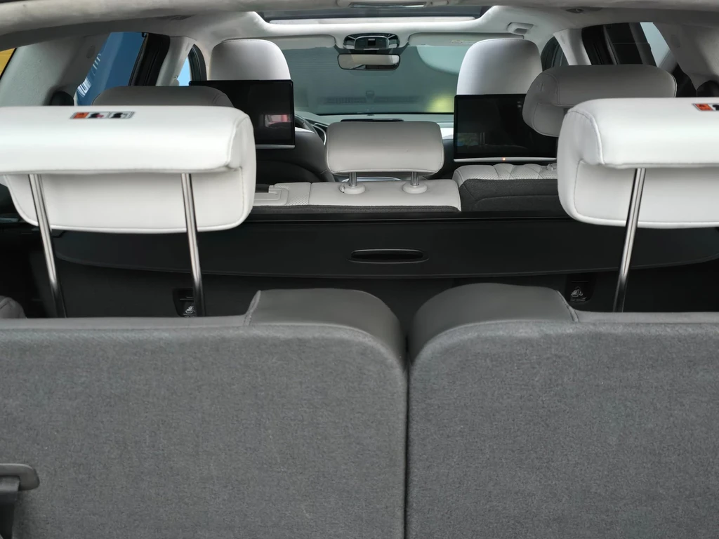 Hyundai Santa Fe – foto 12