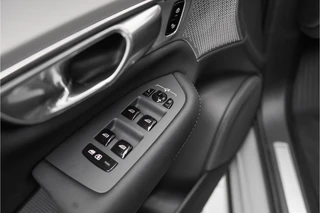 Volvo XC90 – thumbnail 52