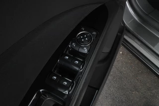 Ford Mondeo – thumbnail 13