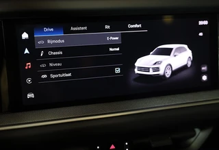 Porsche Cayenne – thumbnail 26