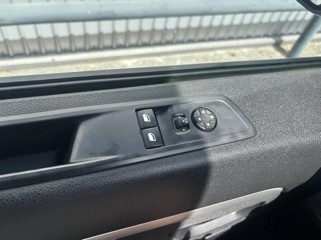 Opel Vivaro-e – foto 27
