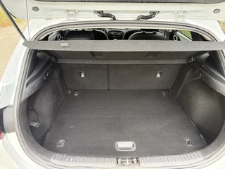 Kia Ceed – thumbnail 24
