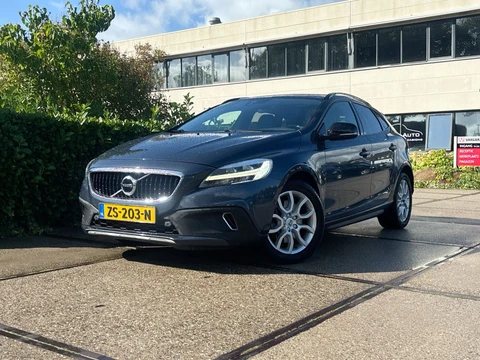 Volvo V40 Cross Country 1.5 T3 Polar+ Luxury |PANO|STOELVERW.|TREKHAAK|CLIMA|NAVI|VOLL.ONDERHOUD| 5280