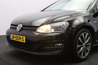 Volkswagen Golf – thumbnail 2
