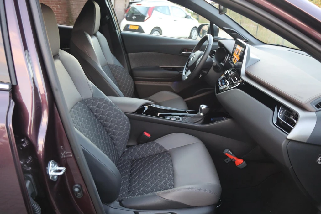 Toyota C-HR – foto 73