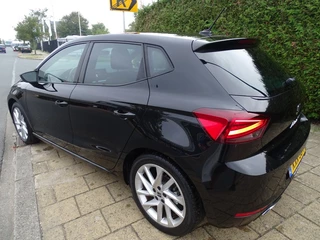 SEAT Ibiza – thumbnail 2