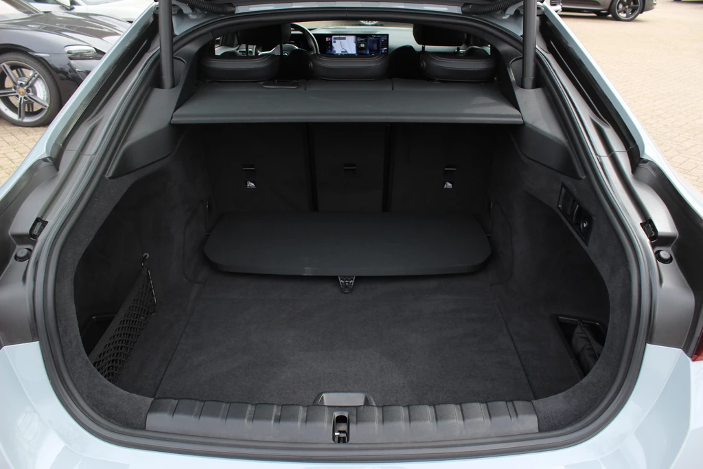 BMW i4 – foto 19