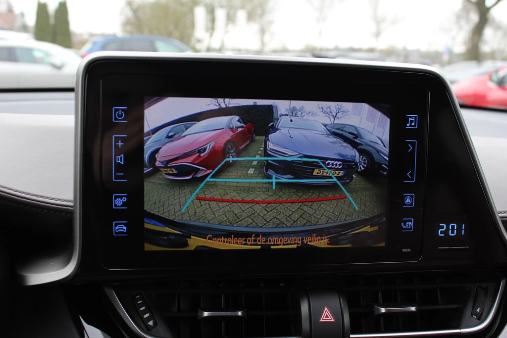 Toyota C-HR – foto 25