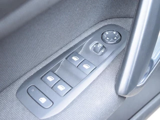 Peugeot 308 – thumbnail 23
