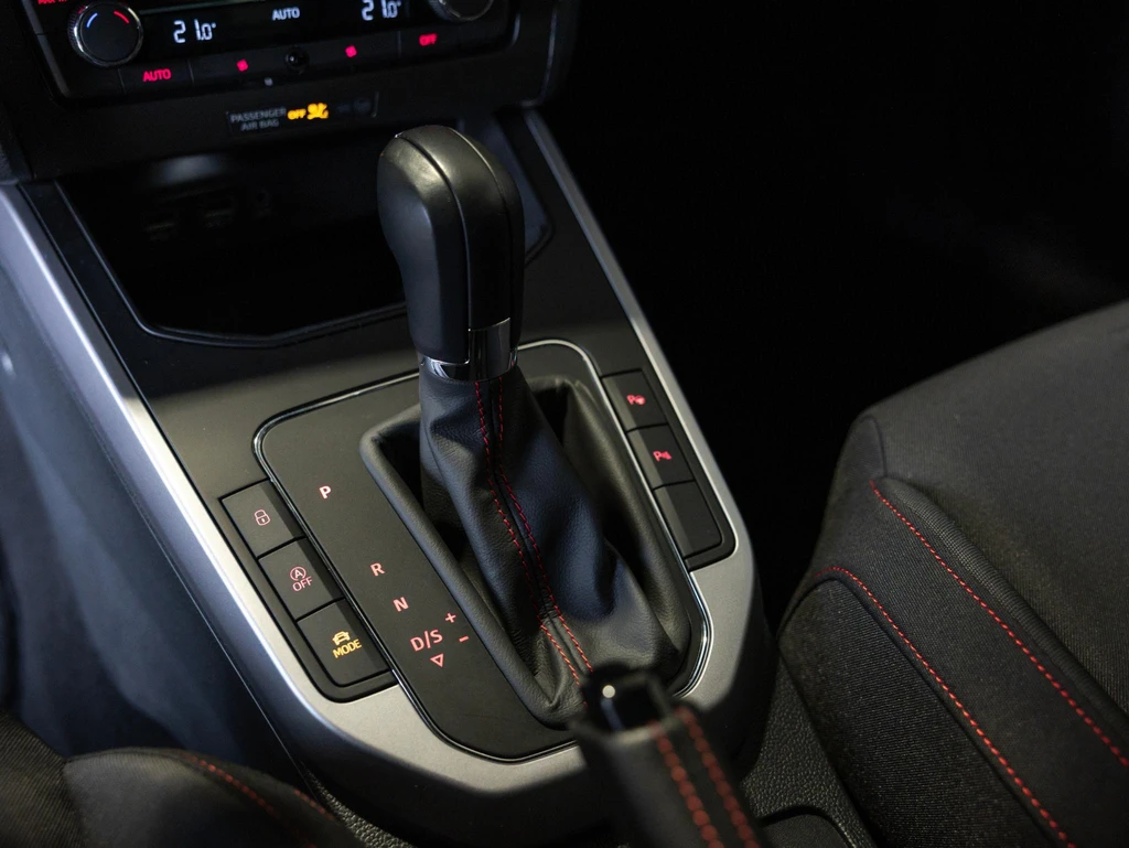 SEAT Arona – foto 32
